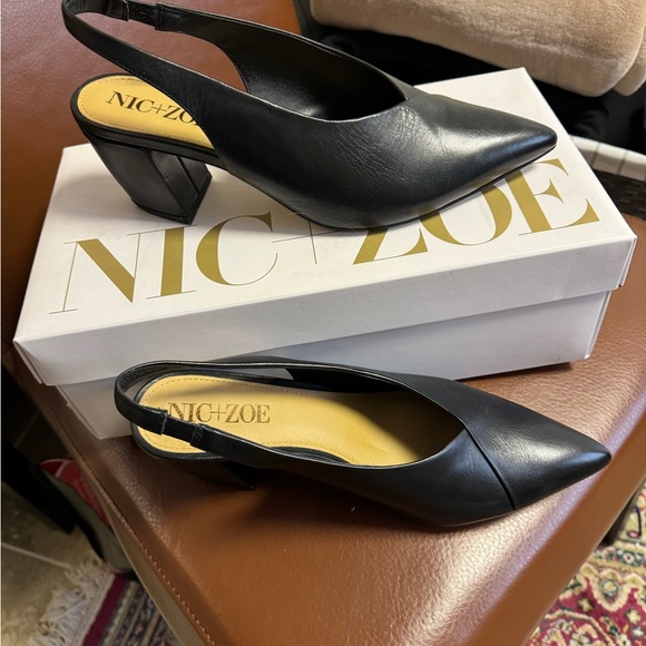 Ladies shoes - Picture 2 of 4